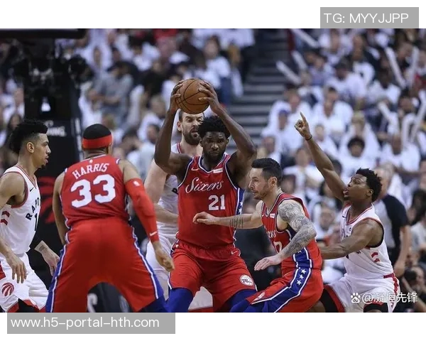 快船逆转掘金的精彩瞬间揭示了球队韧性与团结的力量